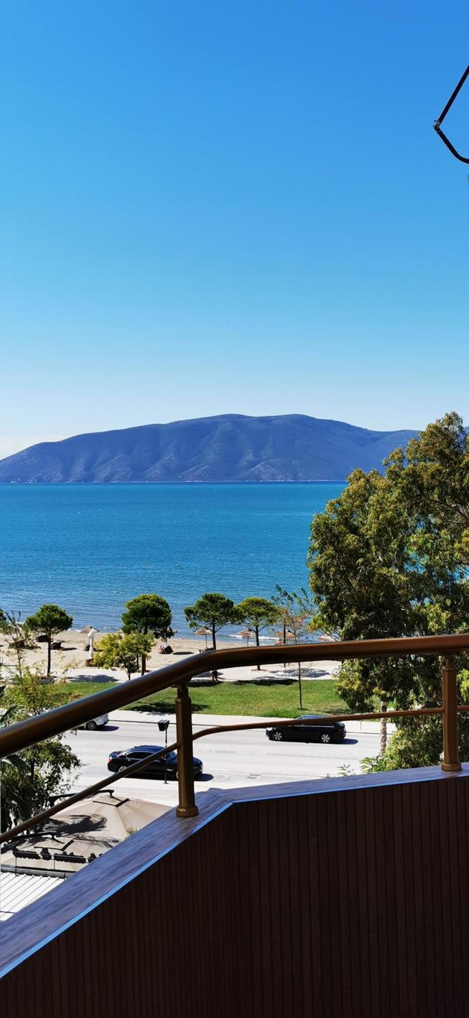 Duplex Lungomare Suites Vlorë Εξωτερικό φωτογραφία