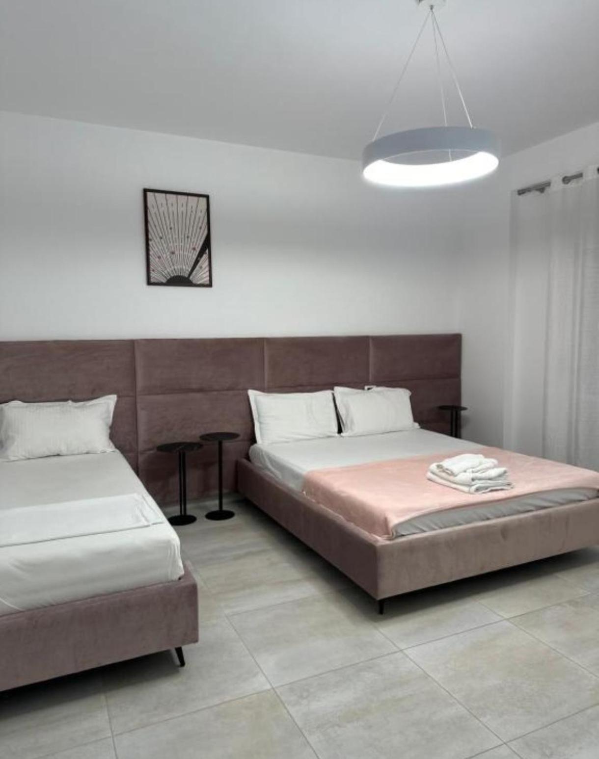 Duplex Lungomare Suites Vlorë Εξωτερικό φωτογραφία
