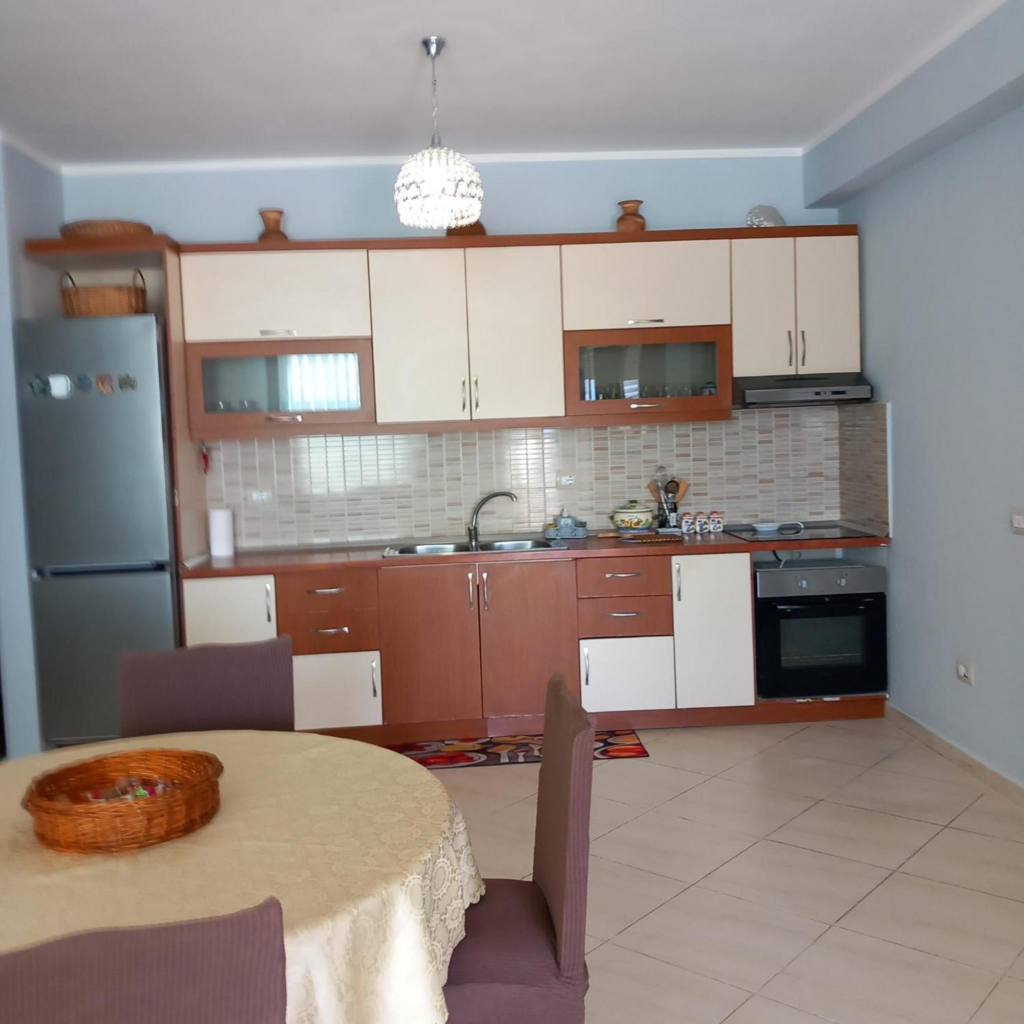 Duplex Lungomare Suites Vlorë Δωμάτιο φωτογραφία