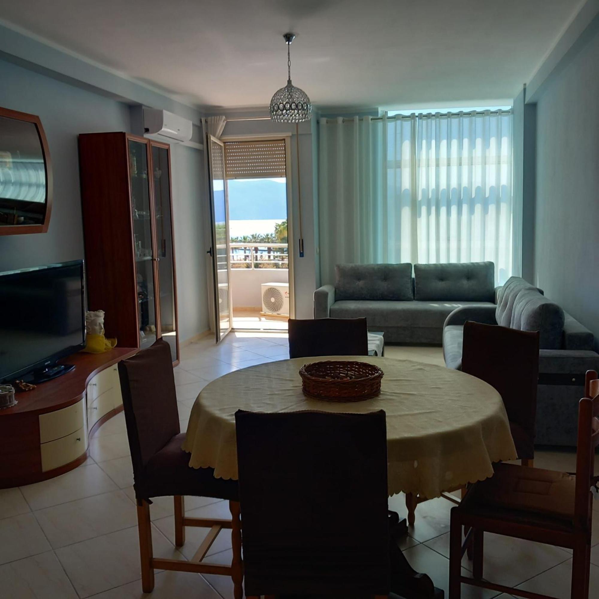 Duplex Lungomare Suites Vlorë Δωμάτιο φωτογραφία