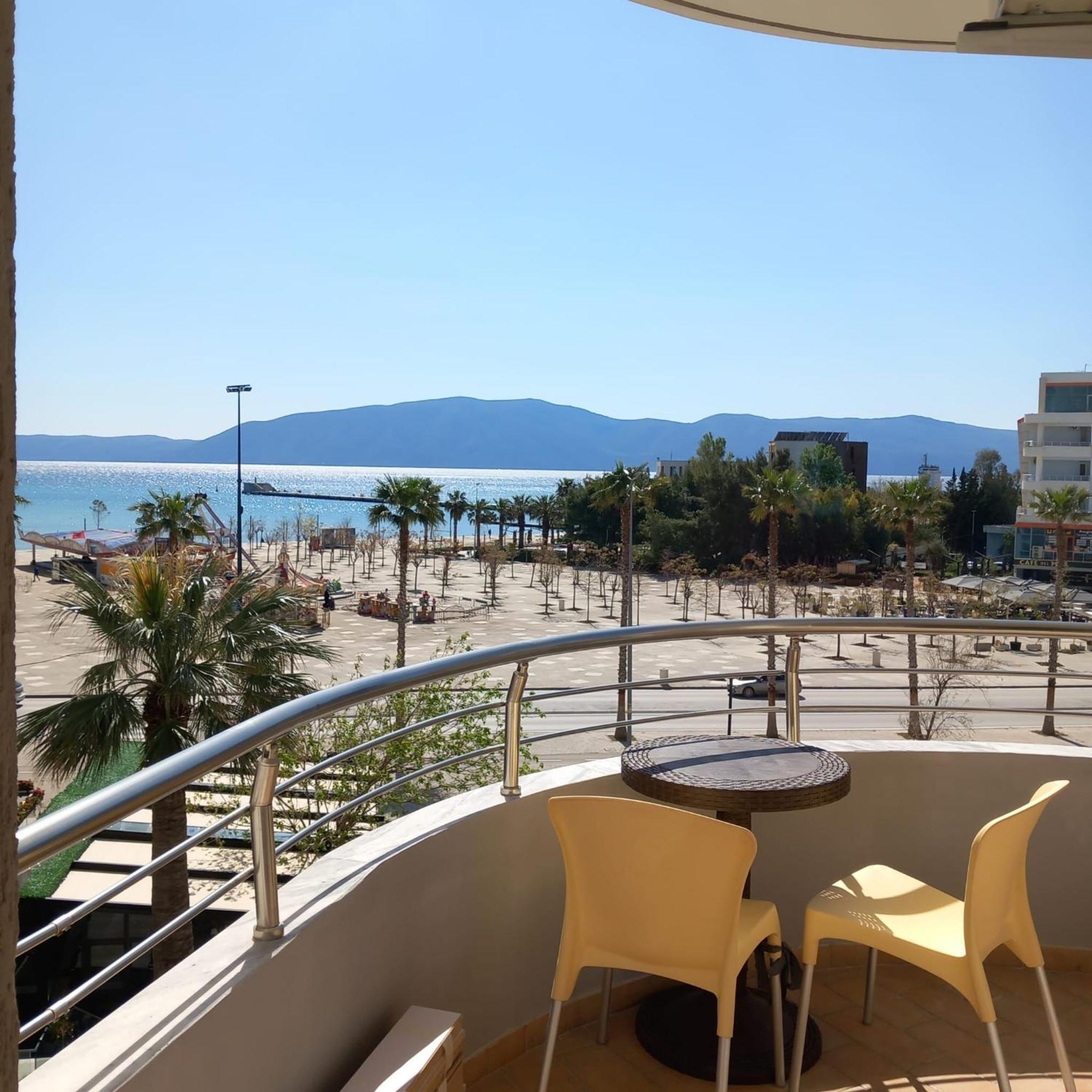 Duplex Lungomare Suites Vlorë Δωμάτιο φωτογραφία